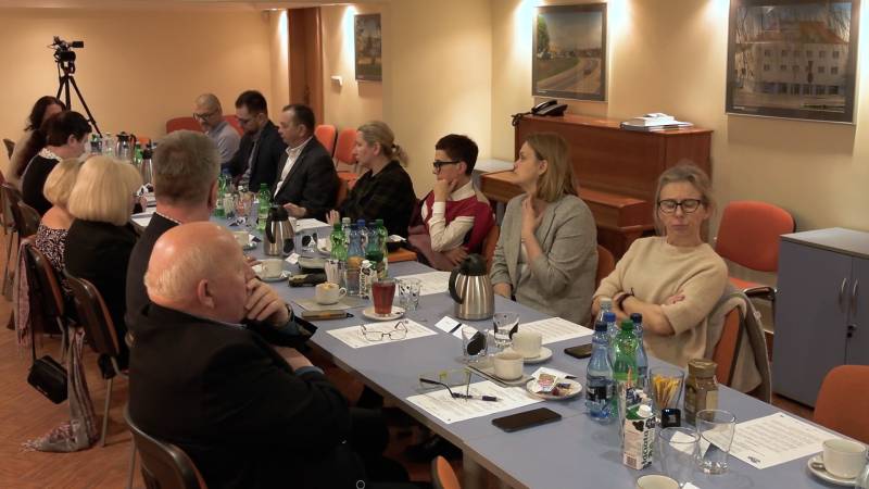 DOCIEPLENIA NA CEGIELSKIEGO