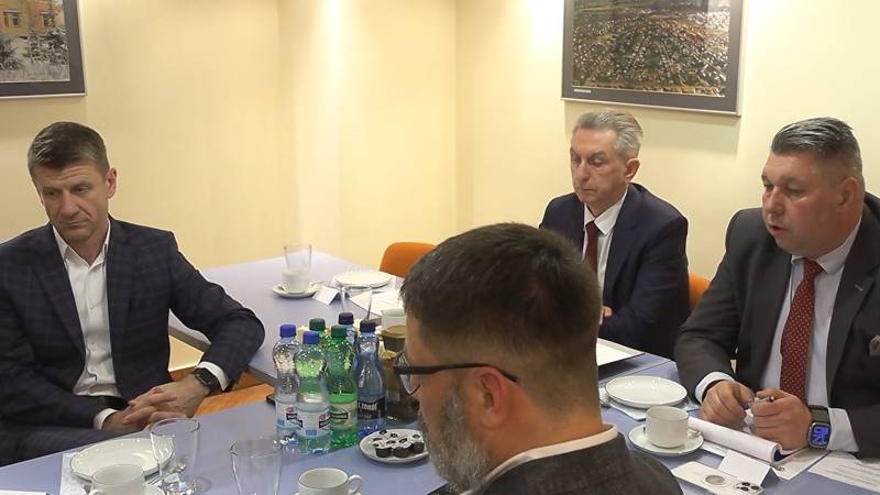 POSIEDZENIE RADY NADZORCZEJ SPÓŁDZIELNI MIESZKANIOWEJ