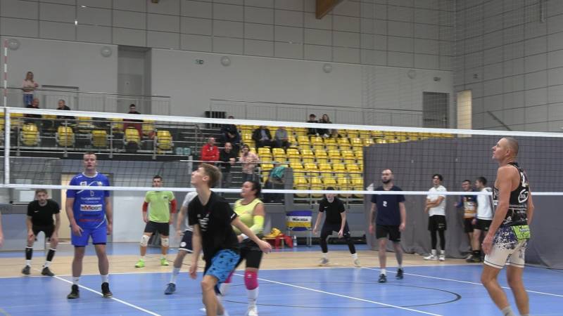 NIEPODLEGŁOŚCIOWY TURNIEJ SIATKÓWKI