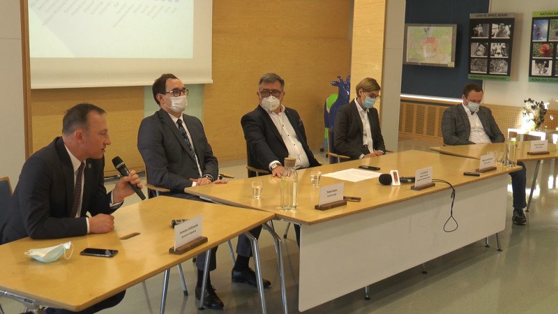 SAMORZĄDY Z NAJWYŻSZYM POZIOMEM WYSZCZEPIENIA