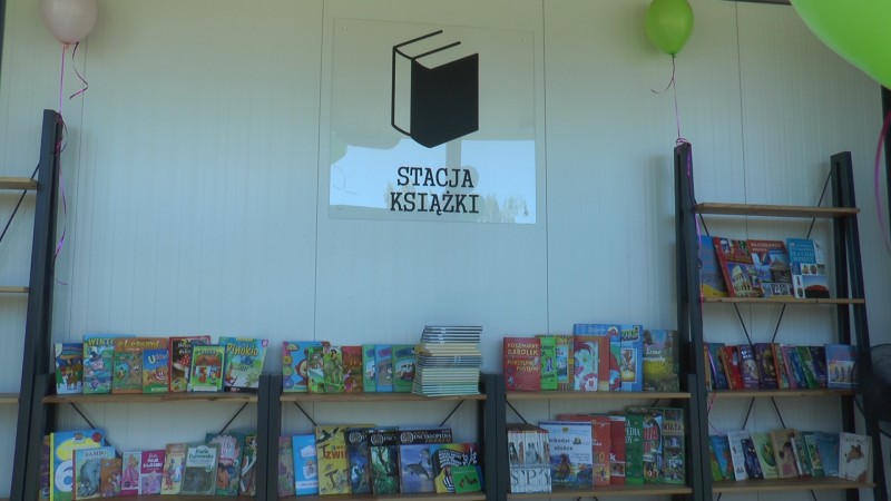ZATRZYMAJ SIĘ NA STACJI KSIĄŻKI W KOSTRZYNIE