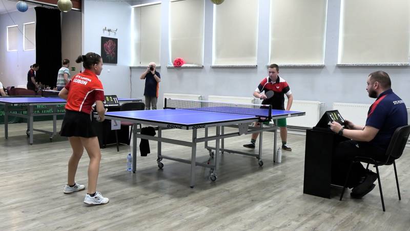 AMATORSKI TURNIEJ TENISA STOŁOWEGO