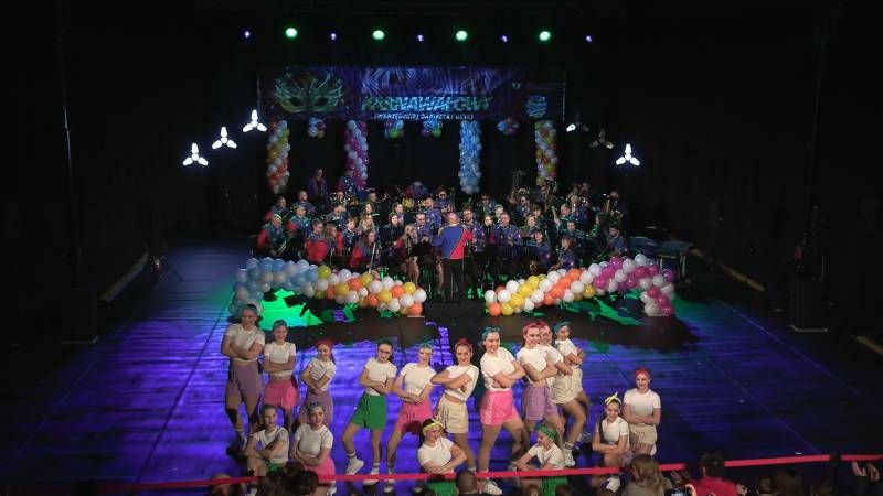 SZAŁOWY KONCERT