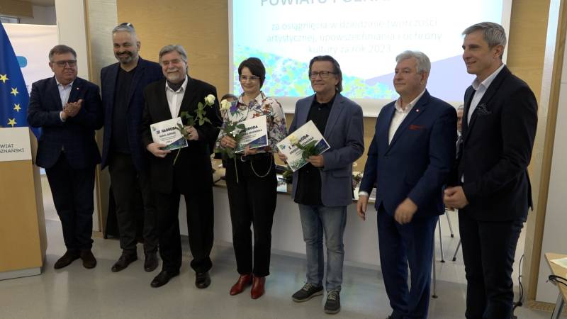 WRĘCZONO NAGRODY KULTURY