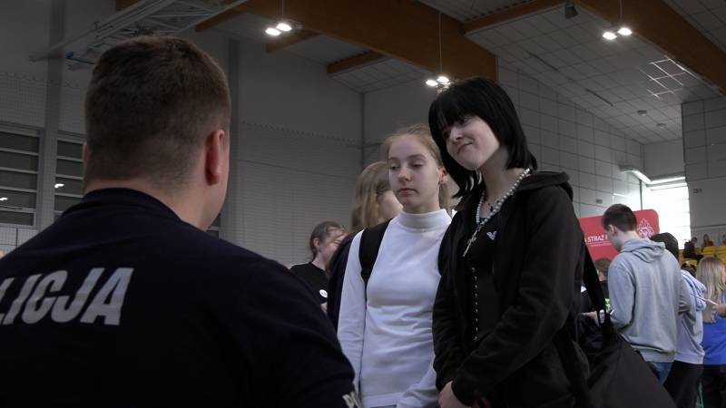 8. TARGI EDUKACYJNE I ZAWODÓW